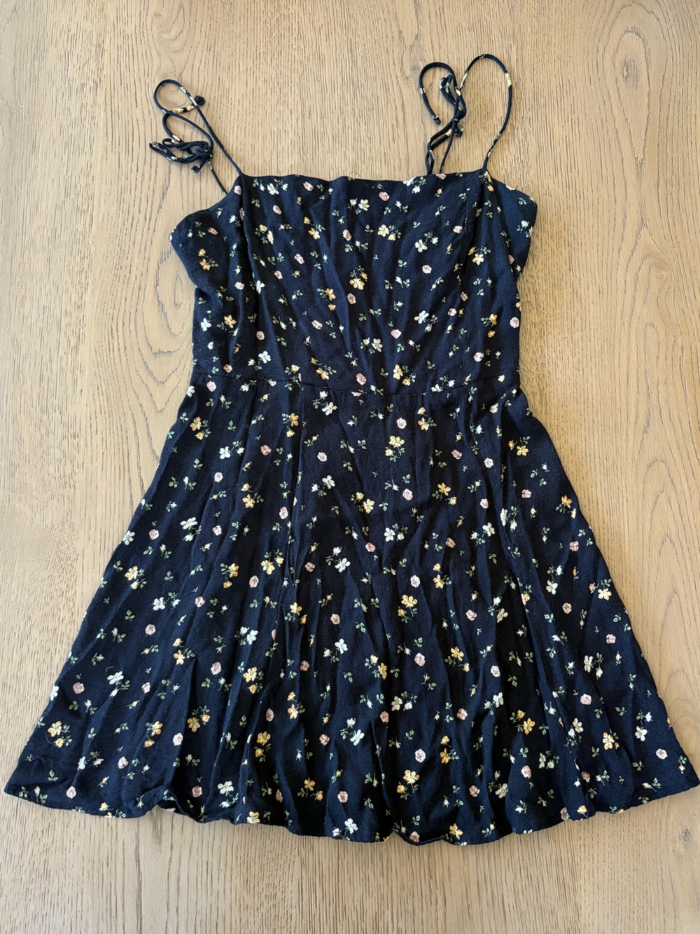 Reformation Black Floral Tie Strap Fit & Flare Mini Dress Size 8